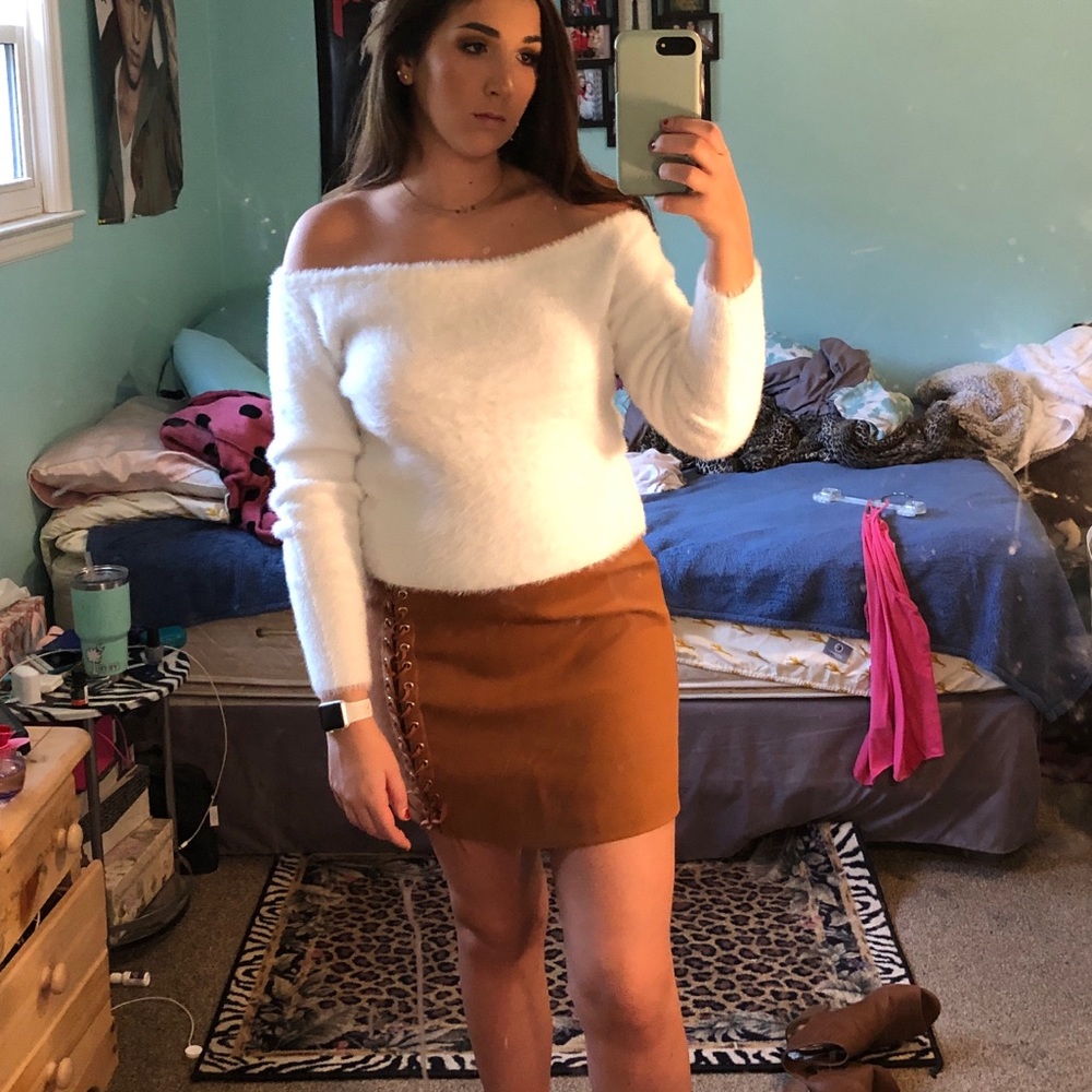 Brown skirt (worn once)
